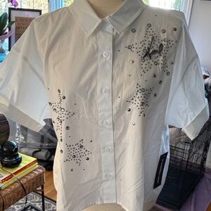 White Short Sleeve Shirt w/Star Embellishments Karl Lagerfeld new never worn XL